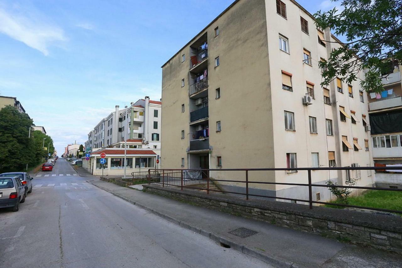 Apartment Anna With Free Private Parking Pula Zewnętrze zdjęcie