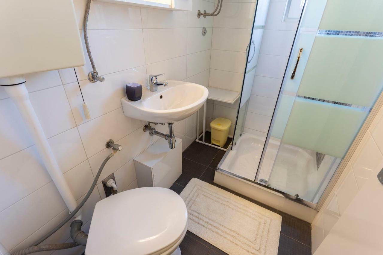 Apartment Anna With Free Private Parking Pula Zewnętrze zdjęcie